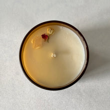Load image into Gallery viewer, Layers Love Candle