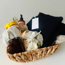 Load image into Gallery viewer, Extra Large Relax Gift Basket