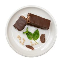 Load image into Gallery viewer, Image of Ideal Protein Chocolate Mint Protein Bars.